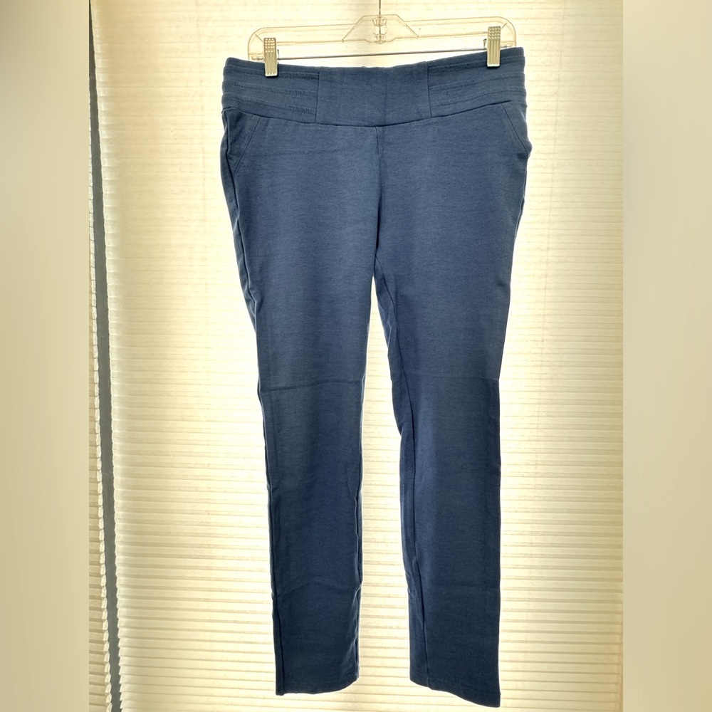 Bright blue leggings
